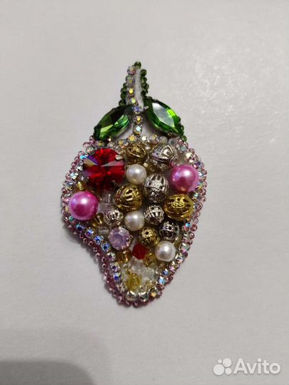 Брошь булавка (виноградная лоза)