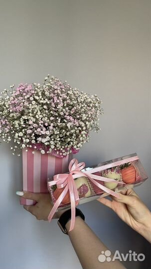 Букеты из живых цветов