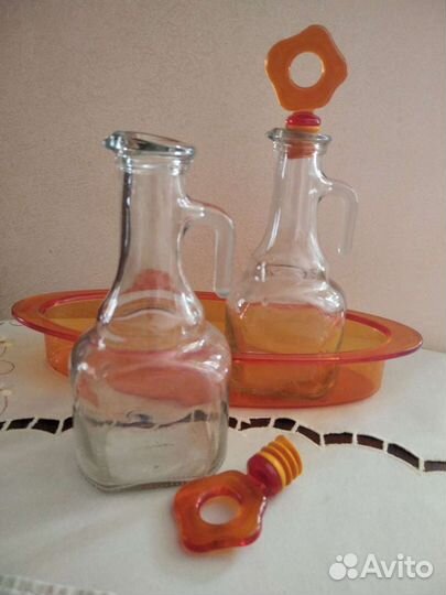 Набор кувшинов