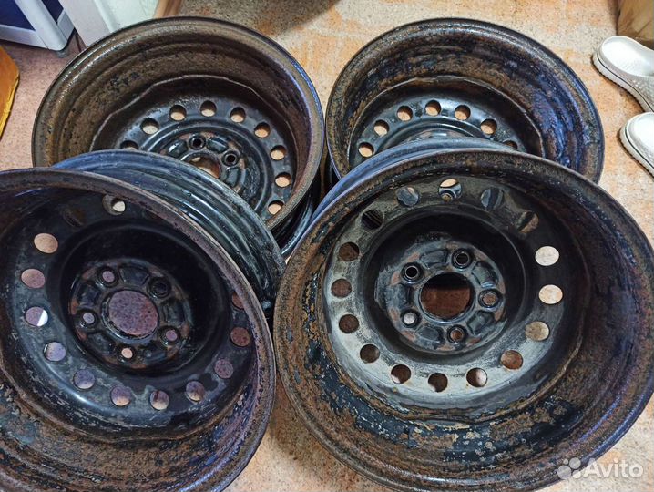 Диски Nissan R15