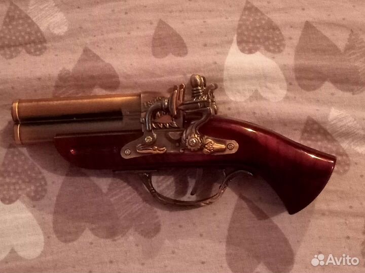 Зажигалка пистолет сувенир