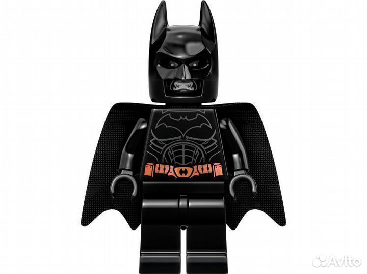 Lego 76239 Super Heroes Бэтмобиль «Тумблер»