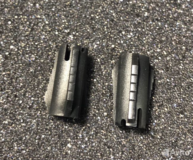 Замок подкатушечника для магнитофона Олимп