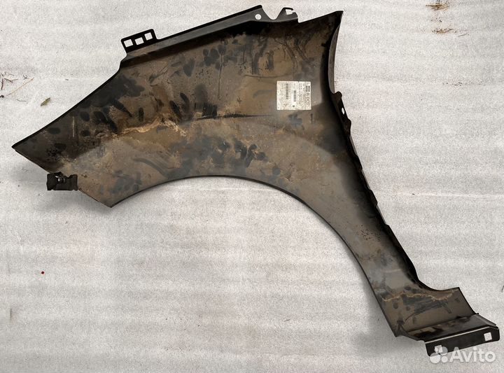 Крыло переднее правое ford fiesta (2008)