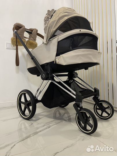 Коляска Cybex Priam III FE Flowers Beige