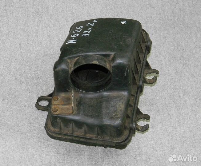 Корпус воздушного фильтра Mazda 626 GE 2.0