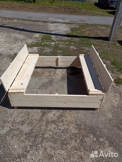 Детская песочница с крышкой