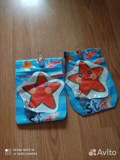 Нарукавники, машинка и дельфин для плавания