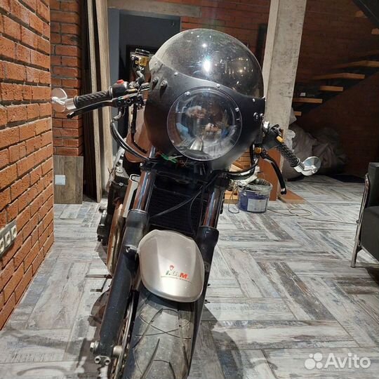 Suzuki inazuma 750