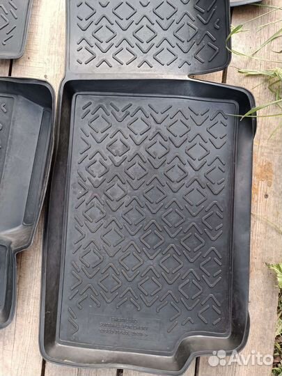Ковры для Chery tiggo 7 pro. Ворсовые и резиновые