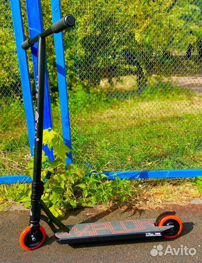 Трюковой самокат с пегами Explore Hard 2