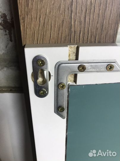 Зеркало в рамке