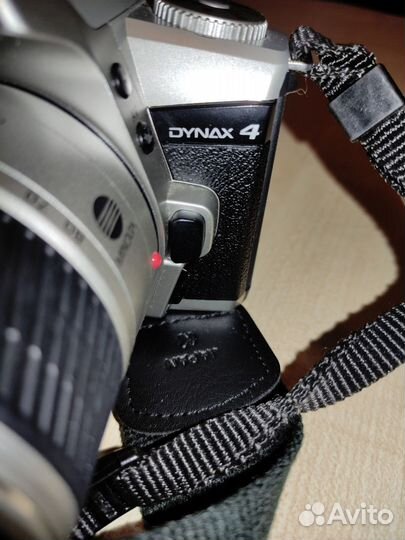 Зеркальный фотоаппарат