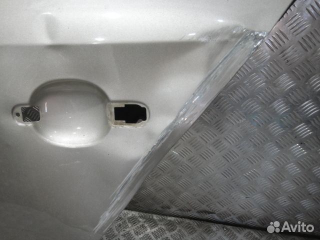 Дверь Jetta 6 (11) зад L деф б\у (арт. 5C6833055A )