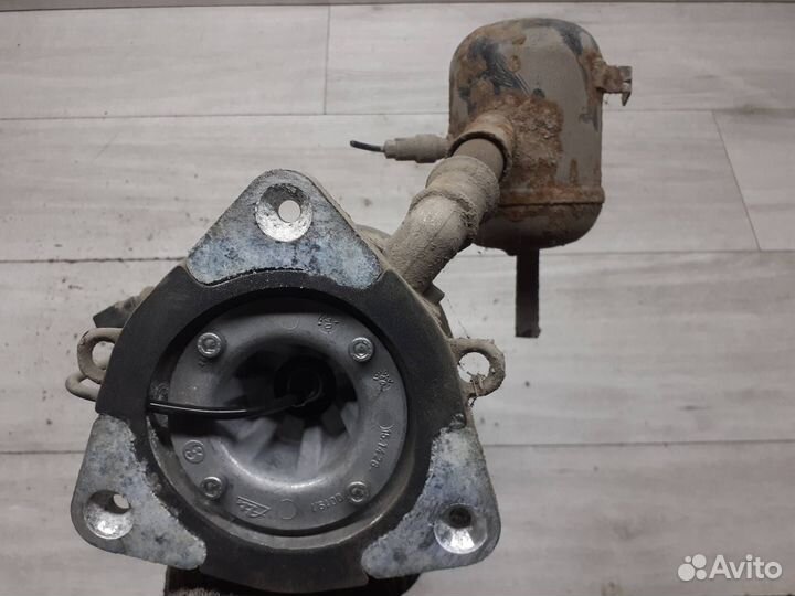 Пневмоамортизатор задний левый Audi A8 D3