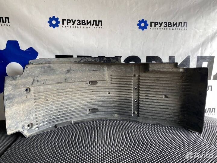 Крыло кабины левое Volvo FH4 82110404