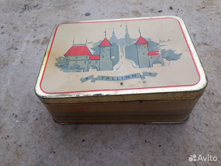 Жестяная коробка СССР