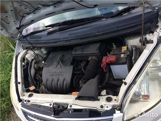 Разбор на запчасти Mitsubishi Colt