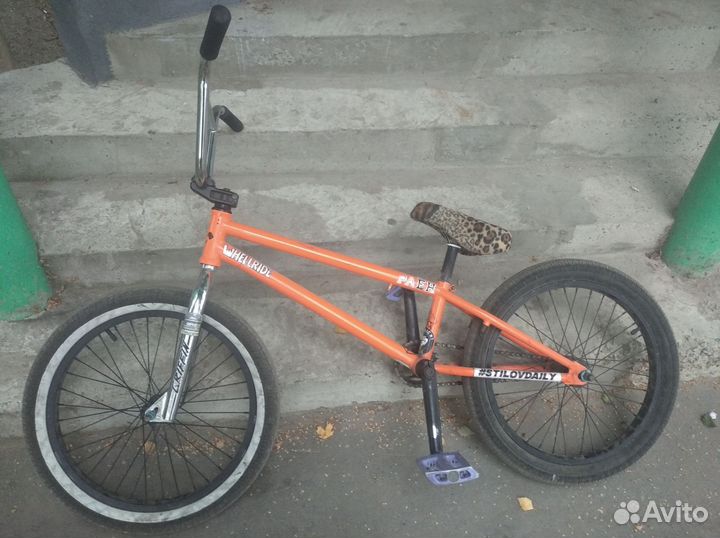 Трюковой велосипед bmx