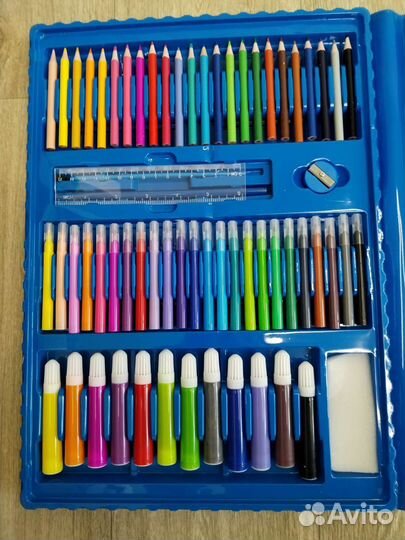 Набор для рисования в чемоданчике