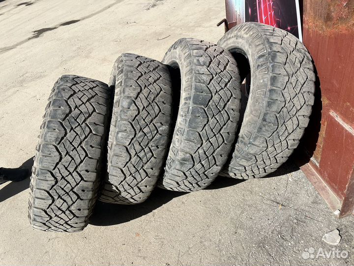 Goodyear Wrangler DuraTrac 275/60 R20