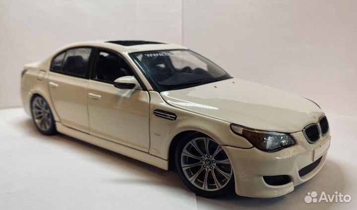 BMW M5 E60 1:18