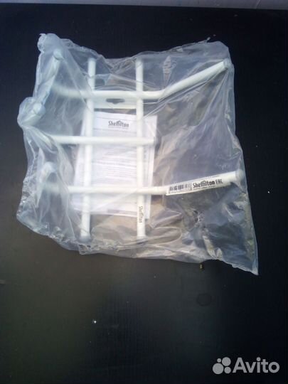 Вешалка настенная новая