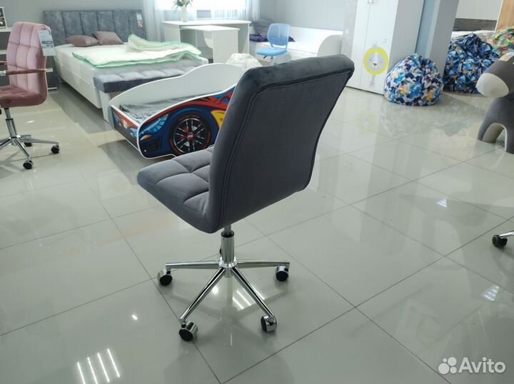Кресло офисное компьютерное