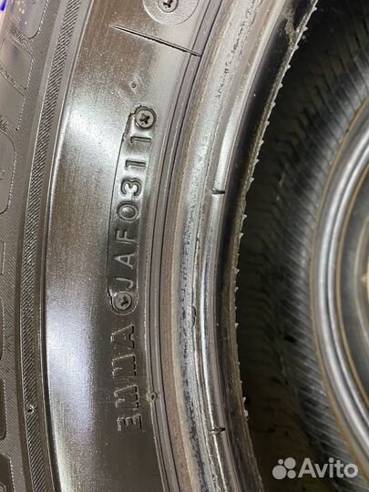 Bridgestone Blizzak Revo GZ 205/65 R16