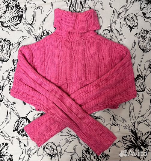 Свитер кроп