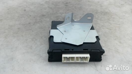 Блок управления АКПП subaru tribeca 2 (70F13OJ01)