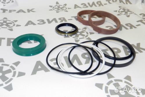 Ремкомплект гидроцилиндра стрелы Hitachi EX40