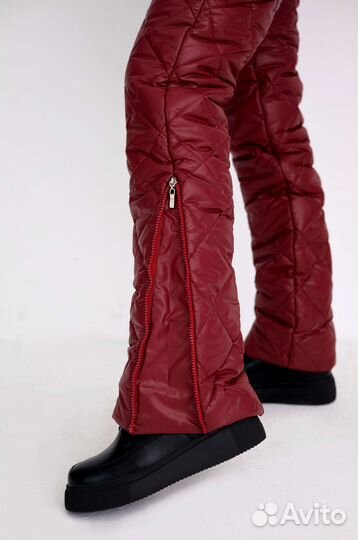 Зимний комбинезон. Женский костюм