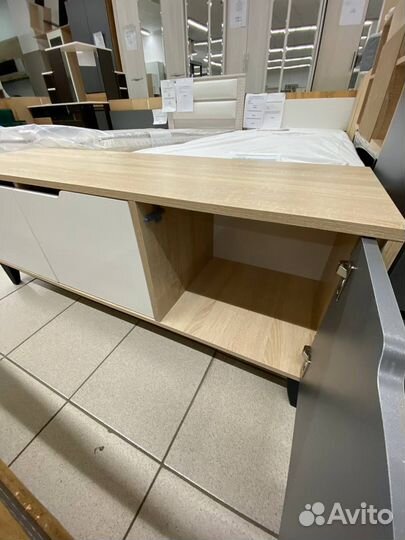 Тв Тумба Новая