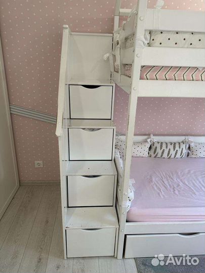 Двухъярусная кровать домик бу