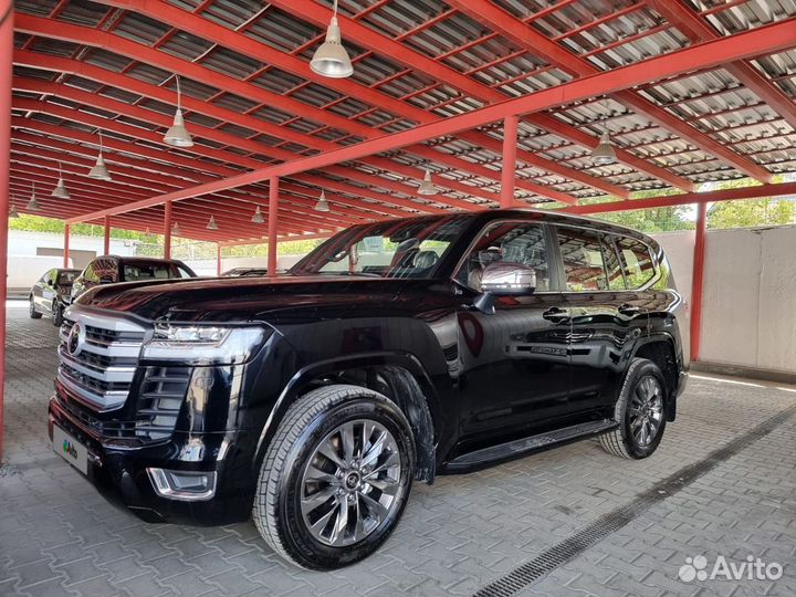 Toyota Land Cruiser 3.5 AT, 2022, 25 км