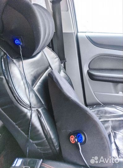 Массажер для шеи и спины в машину ортопед Вибро