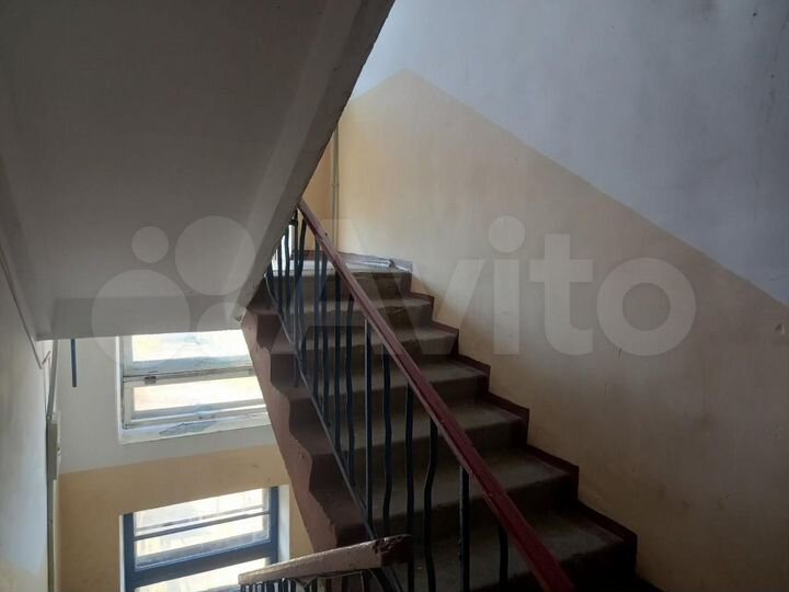 Комната 13,7 м² в 5-к., 4/5 эт.