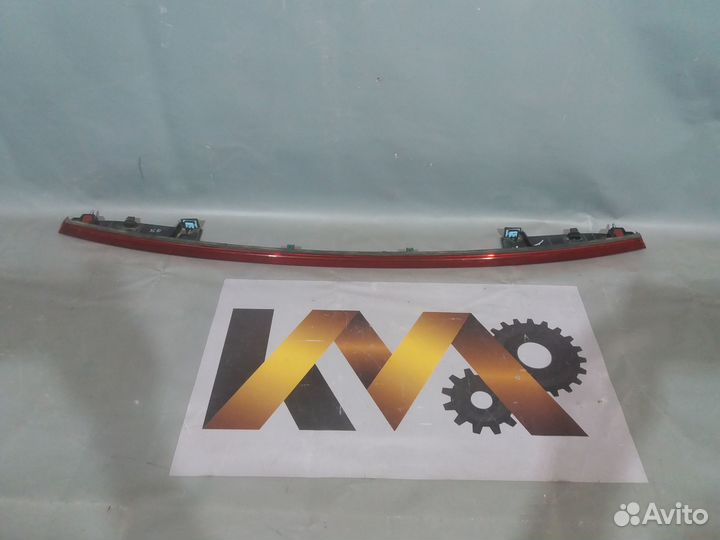 Хендай Сантафе 2018- Фонарь центральный 28207