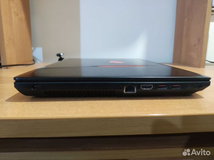 Ноутбук игровой Asus ROG Strix GL553VD-DM203