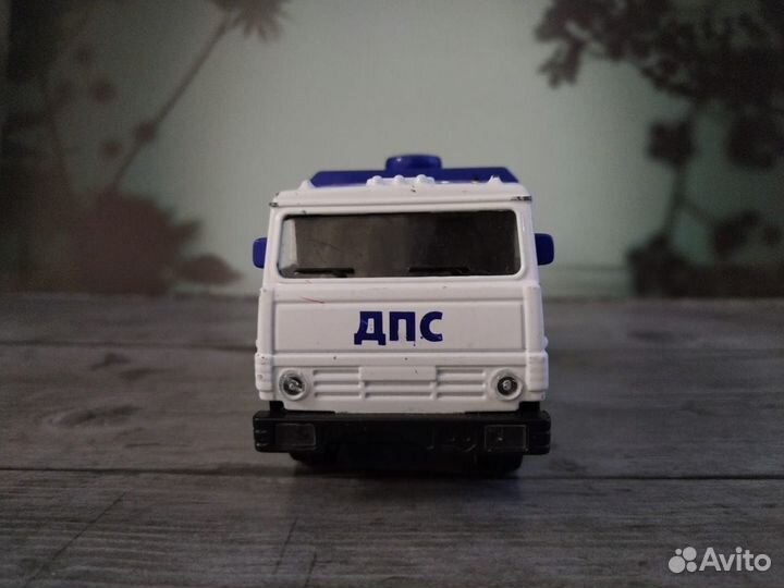 Машинки модельки бу