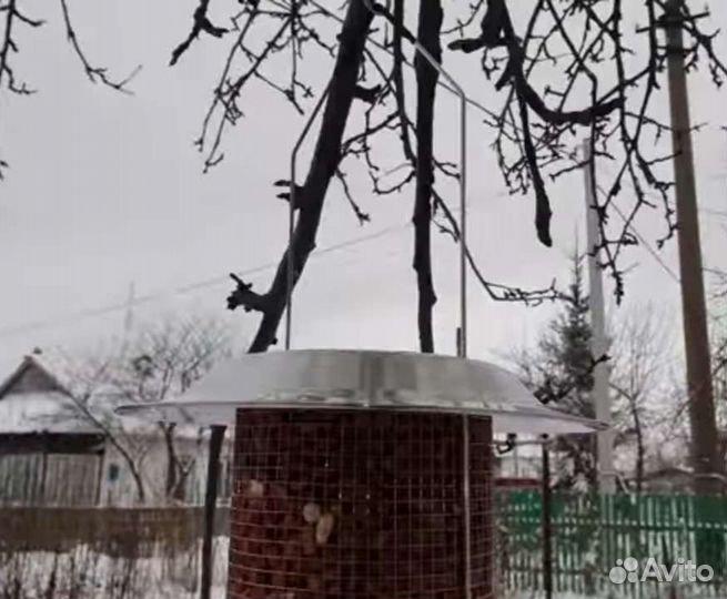 Кормушка для птиц