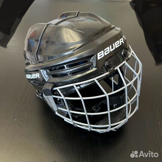 Шлем хоккейный детский