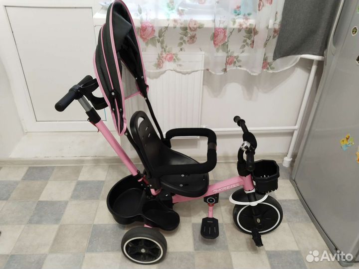 Трехколесный велосипед