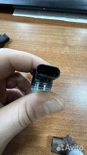 Датчик парковки черный Mercedes A0009055504