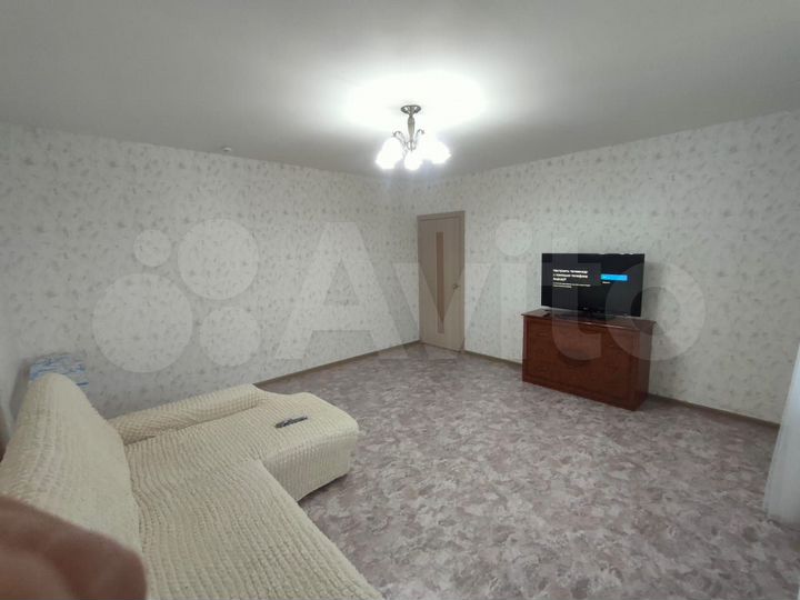 2-к. квартира, 54 м², 7/10 эт.