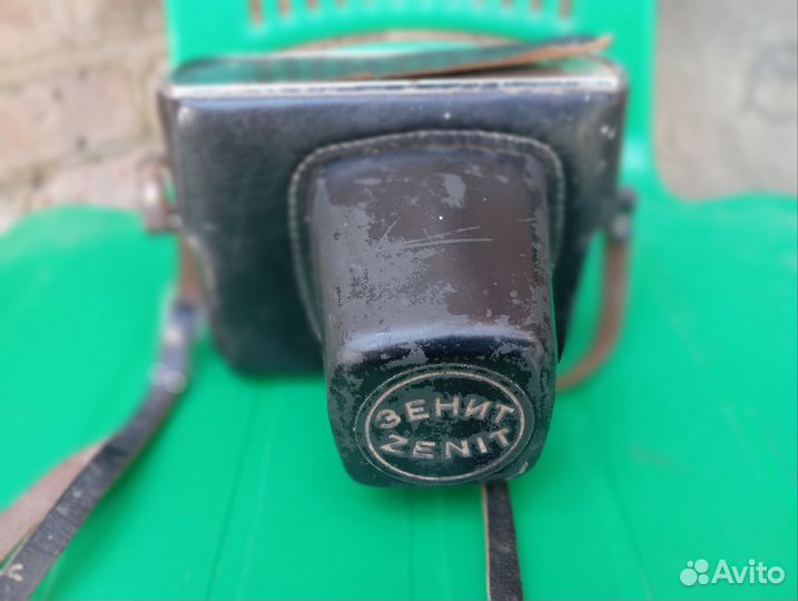 Пленочный фотоаппарат