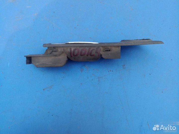 Ручка двери задняя правая Audi 100 С4