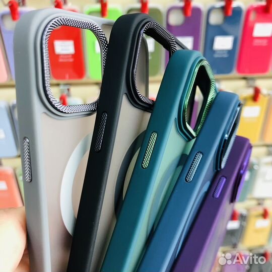 Чехлы на телефон iPhone 15 / 14 / 13 / 12 / 11