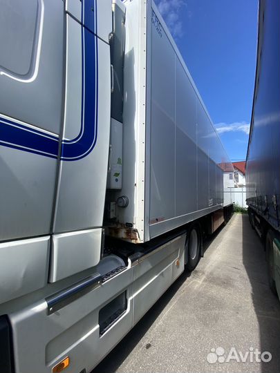 Полуприцеп рефрижератор Schmitz Cargobull SKO 24, 2011